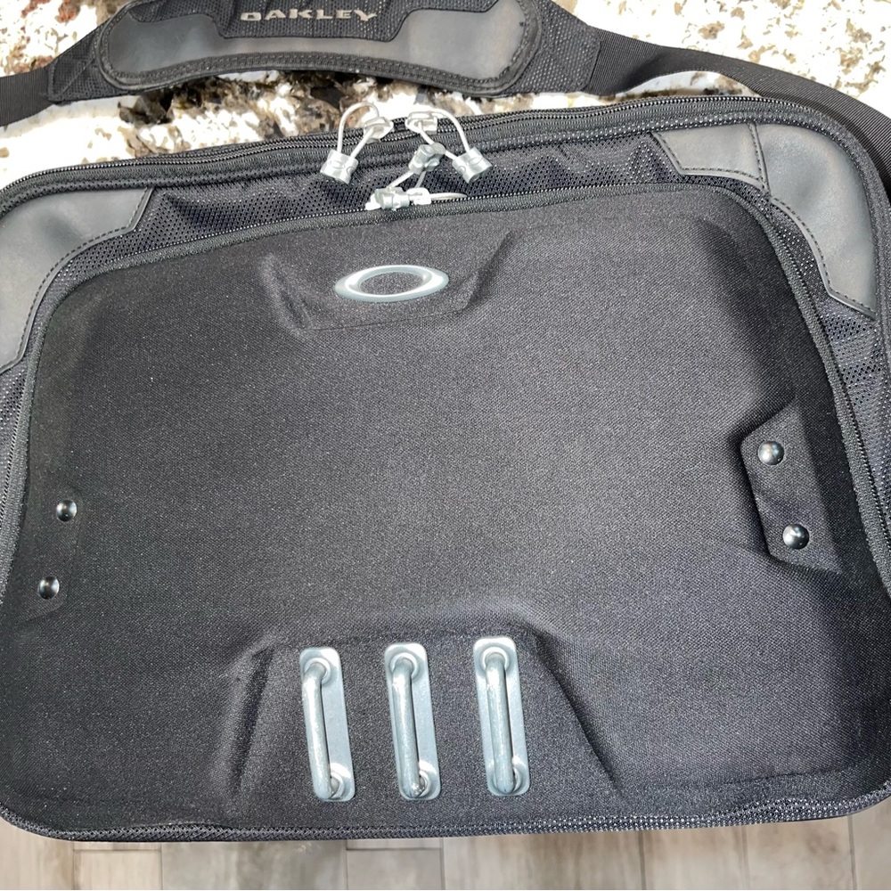 Oakley Messenger Tactical Field Gear Computer Briefcase Laptop Shoulder Bag Rare